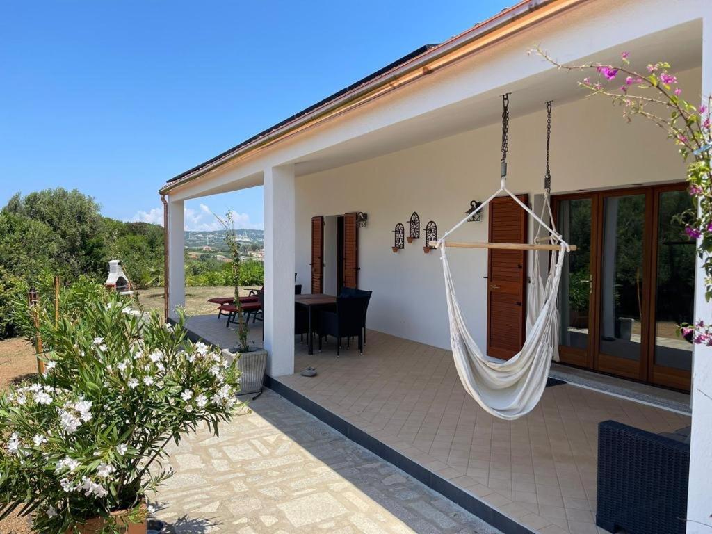La Piana Holiday House Bassacutena المظهر الخارجي الصورة