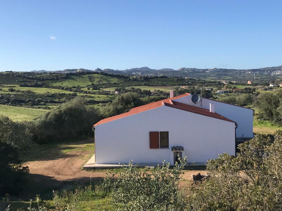 La Piana Holiday House Bassacutena المظهر الخارجي الصورة